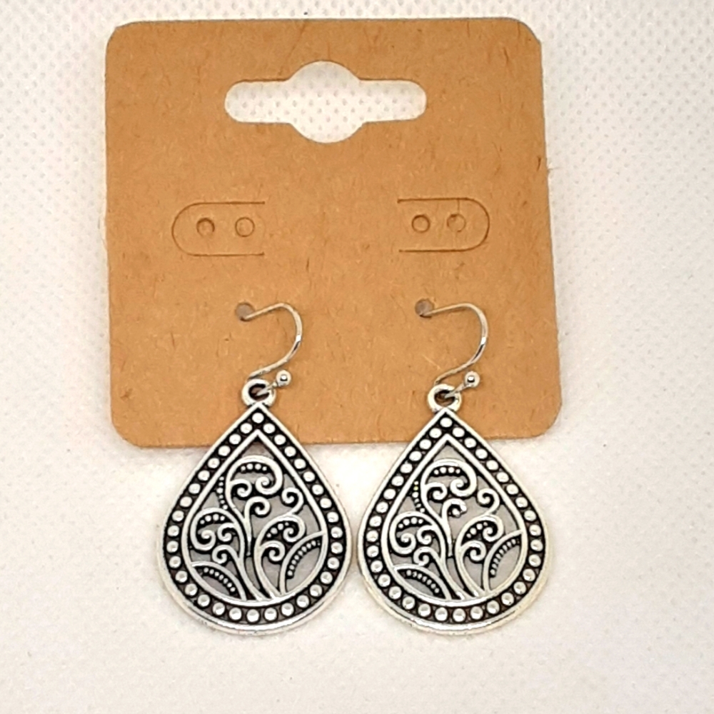 NEW Silvertone Filigree Drop Earrings Boho Hippie Vibe